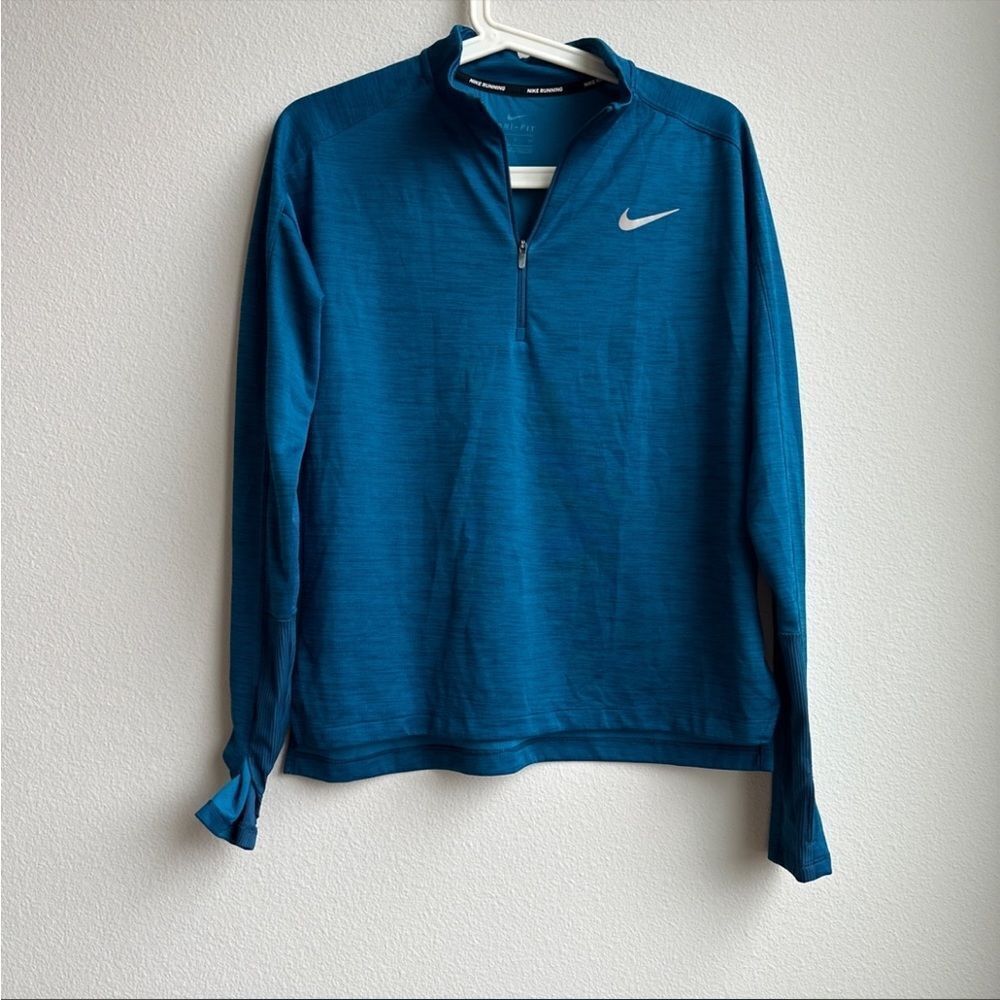 ‎Nike quarter zip small